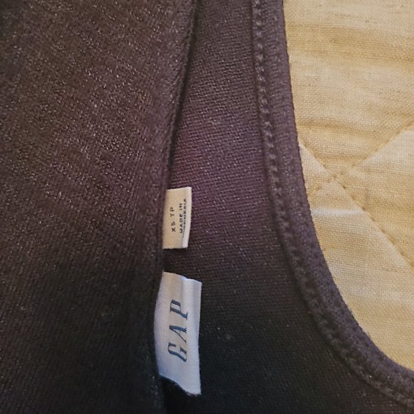 The gap jumpsuit with flare bottoms - Picture 2 of 5